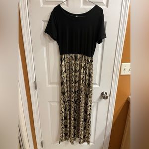 AUSELILY maxi dress-BRAND NEW